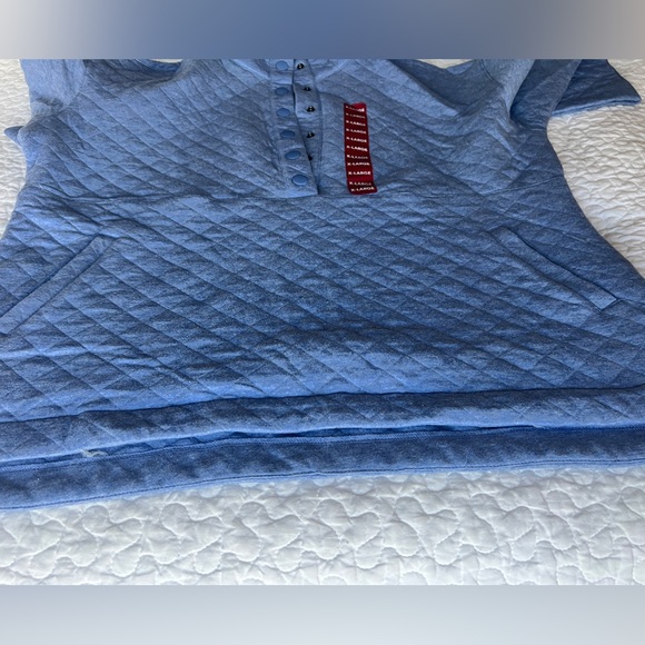 Eddie Bauer Women’s Blue Quilted Swearshirt - Picture 10 of 12